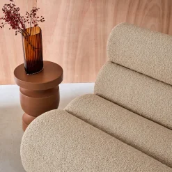 Sofá modular com apoio para os pés em tecido bouclé, 3 lugares