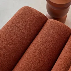 Sofá modular com apoio para os pés em tecido bouclé, 3 lugares