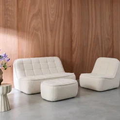 Sofá modular em tecido bouclé com apoio para os pés , 3 lugares