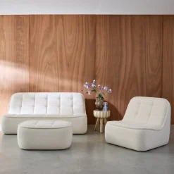 Sofá modular em tecido bouclé com apoio para os pés , 3 lugares