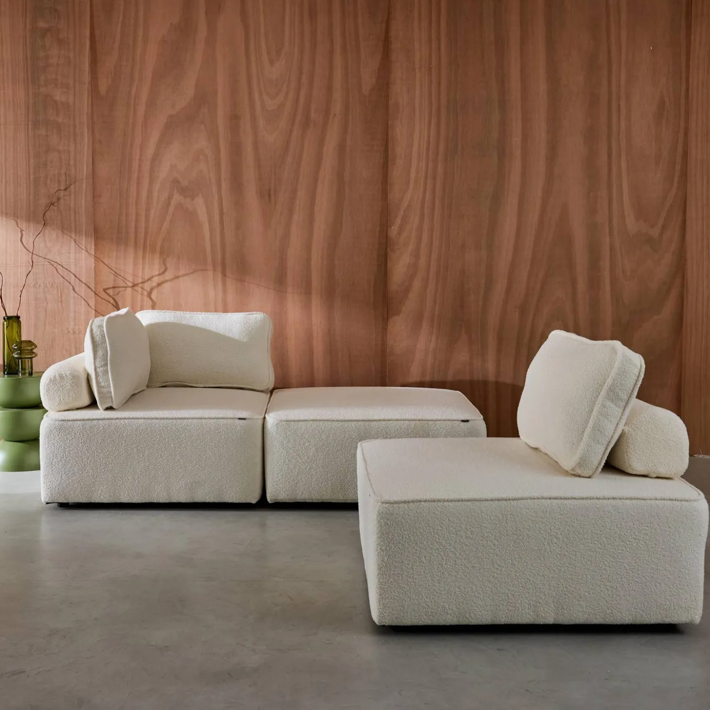 Sofá modular em tecido boucle de 3 lugares