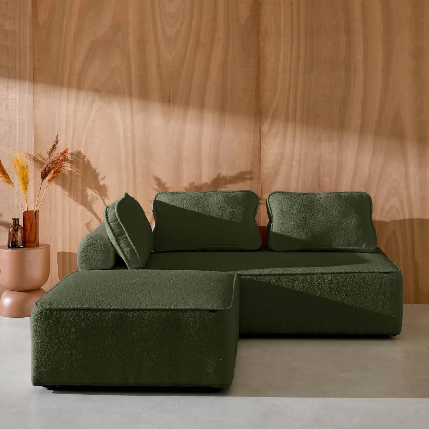 Sofá modular em tecido boucle de 3 lugares