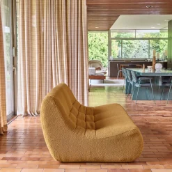Sofá modular em tecido bouclé, 3 lugares