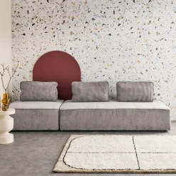 Sofá modular em tecido veludo canelado de 3 lugares